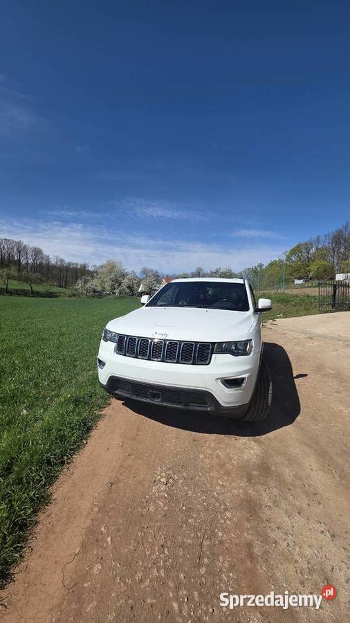 Jeep Grand Cherokee 36 Laredo V6 Pentastar 286 3600cm3 Grand Cherokee