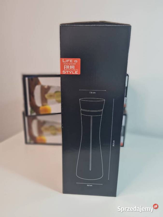 Szklana karafka MoritzMoritz Dzbanki, karafki i mleczniki Krasne-Lasocice sprzedam