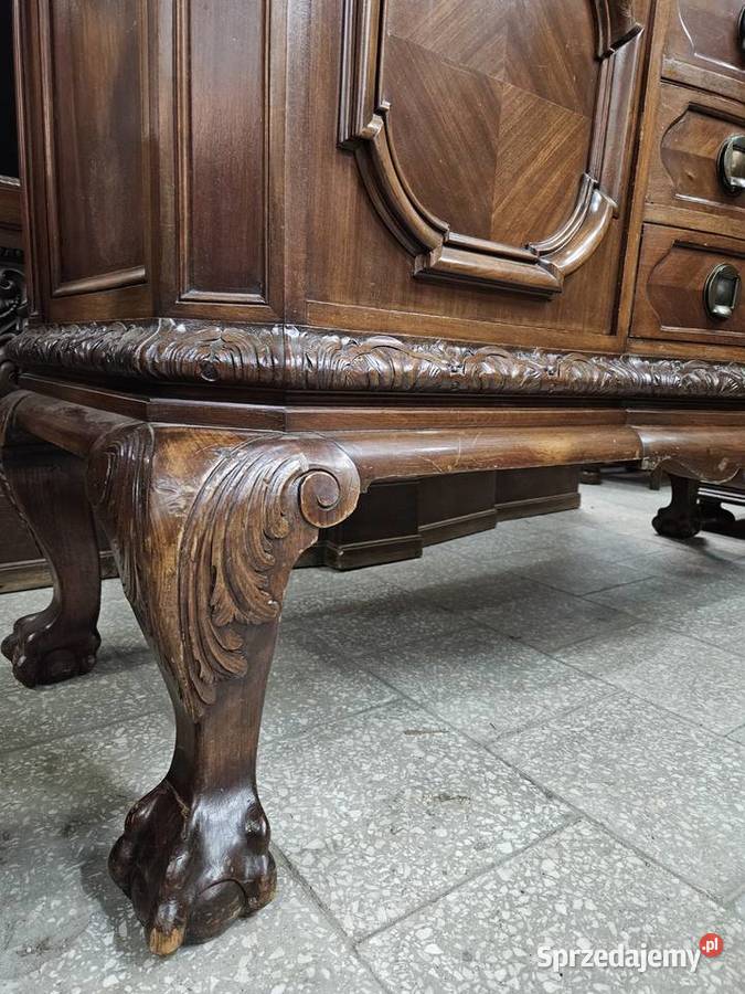 Duży piękny kredens Chippendale Francja