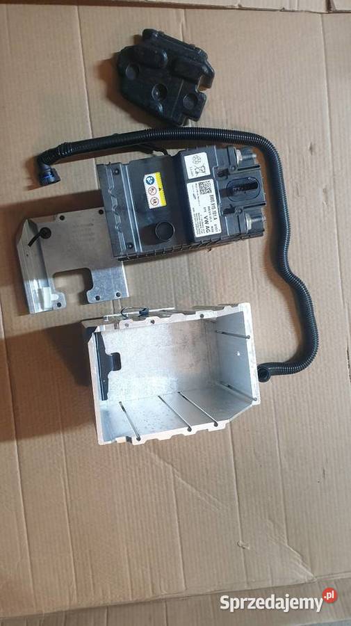 AKUMULATOR DODATKOWY AUDI A4 A5 Q5 8W0915101A Nowiny