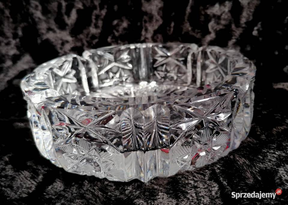 Kryształowa popielniczka z Zawiercia Stan