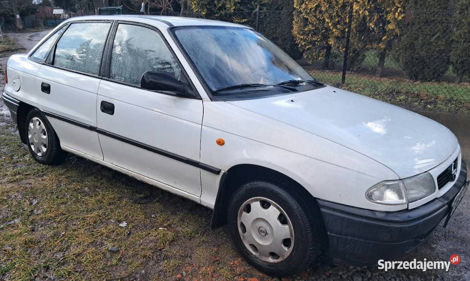 Opel Astra Classic Sedan / Limuzyna małopolskie Wadowice
