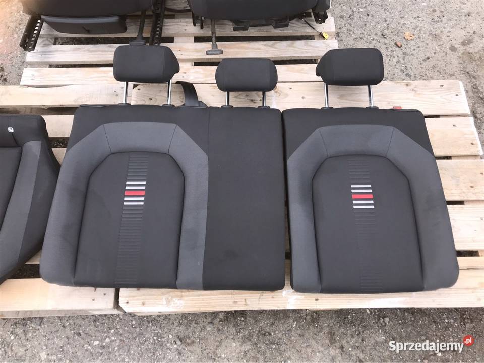 Seat arona FR Fotele kanapa podsufitka plastiki osobowe Motoryzacja Pruszków
