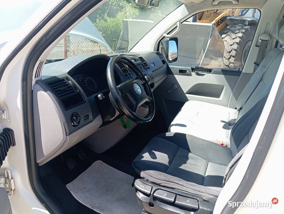 VW T5 19 TDI 105 DOKA 6 OSÓB Racławice