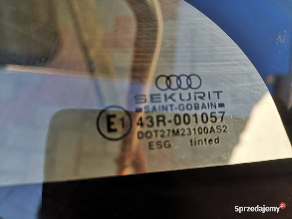 Audi 100 kombi tylnia lewa szyba oryginał Poznań
