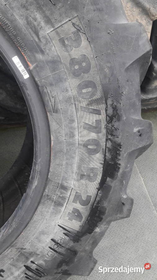 Sprzedam opony 38070 r24 firmy Michelin małopolskie Bochnia