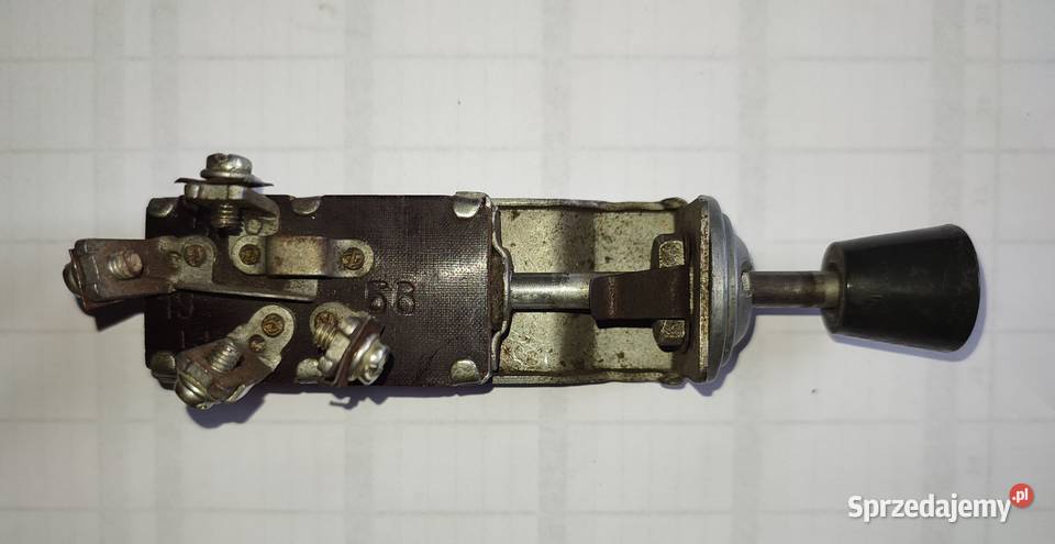 Przełącznik świateł wyciągany Żuk Nysa i inne Pozostałe Police