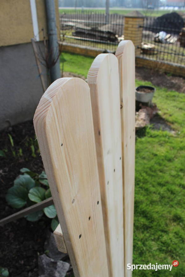 Sztachety drewniane świerkowe płot brama