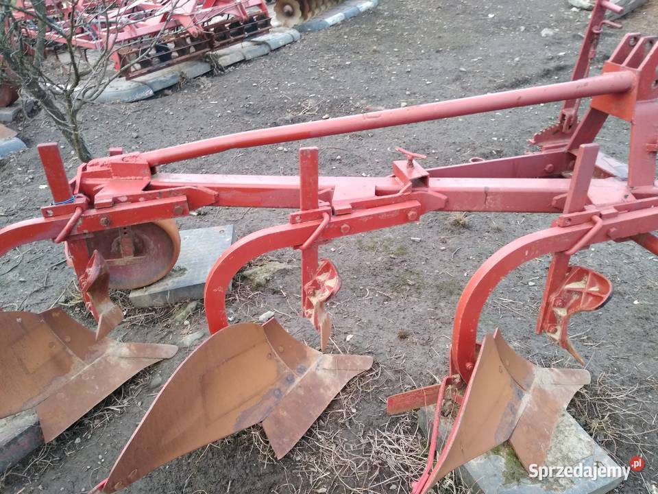 Sprzedam pług widoczny na zdjęciach Pługi Nowa Wieś sprzedam