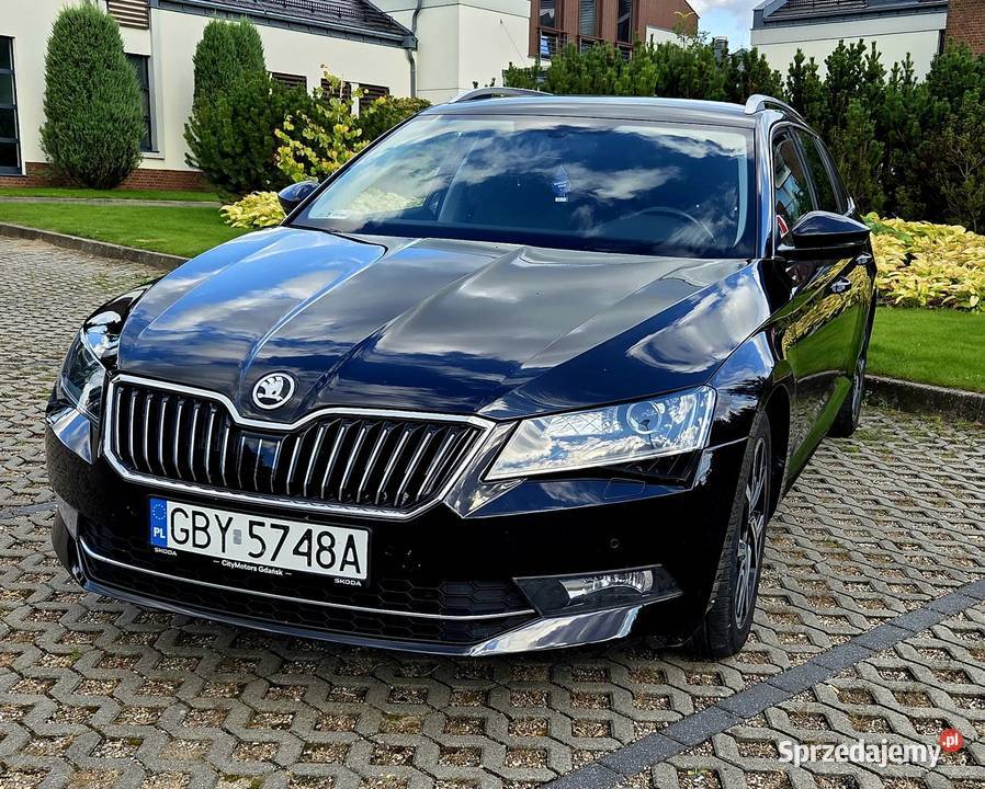 Skoda superb 2018 Polski Salon 180 podgrzewane fotele