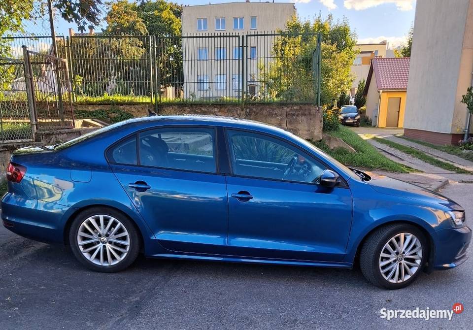Wolksvagen Jetta 12 TSI 2017 4/5 Szczecinek