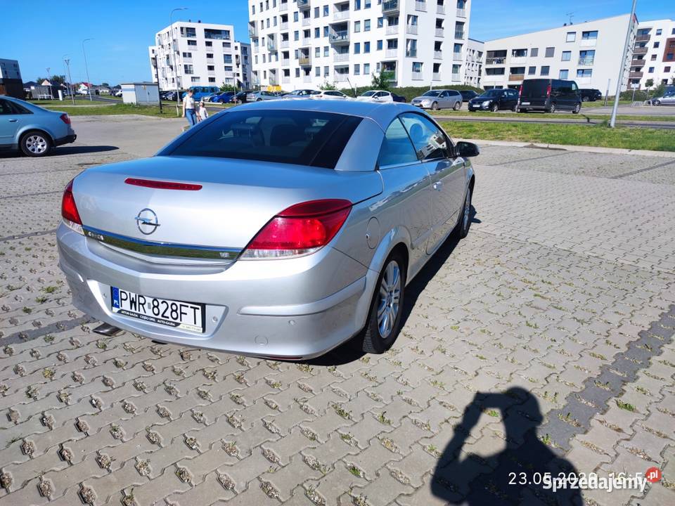 Opel Astra H Twin Top cabrio 18 benzyna 2006r Września