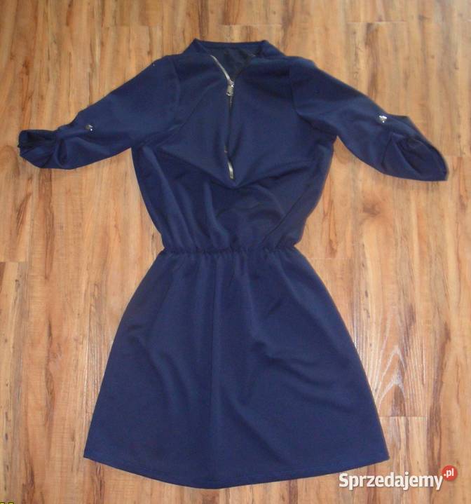 nowa czarna włoska sukienka rozmiar S bez metki czarny Sandomierz