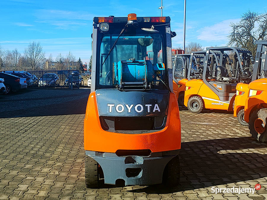 Wózek widłowy kompaktowy Toyota 028FGKF20 2 tony Kęty sprzedam
