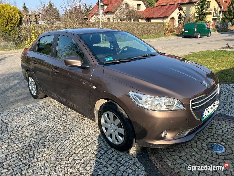 Peugeot 301 12 Salon Polska Serwisowany Stan Rok produkcji 2015 sprzedam