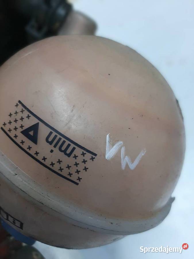 Audi A3 Golf IV 4 zbiorniczek wyrównawczy