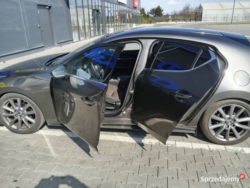 Mazda sprzedam