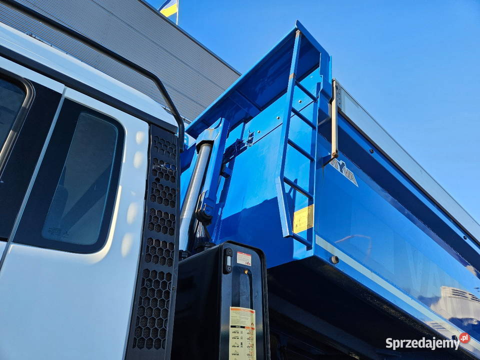 Wyerotka 6x6 ciagnik Man TGS nie Warszawa