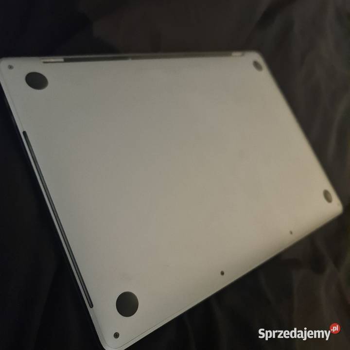MacBook Pro 2019 13 28GHz 16GB 512GB SSD świeża Kraków sprzedam