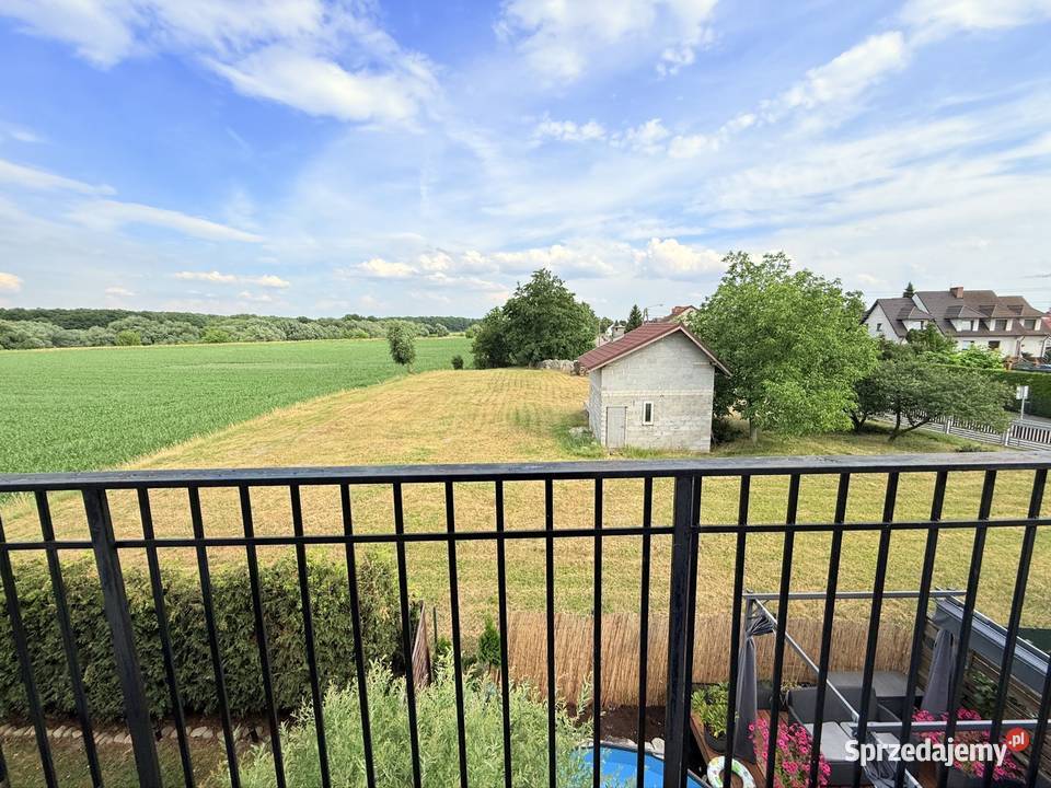 Lokal mieszkalny dwupiętrowy pompa ciepła do zamieszkania Oława