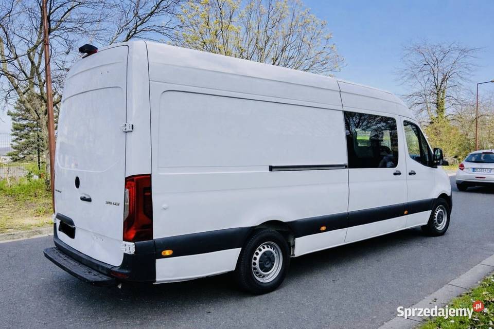 Mercedes Benz Sprinter 319 30 V6 190 35T 2021r Nisko