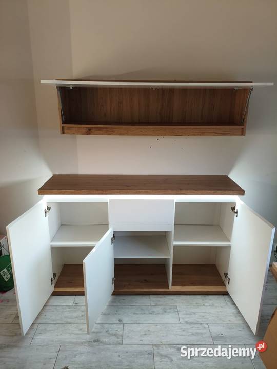 Komoda wisząca półka