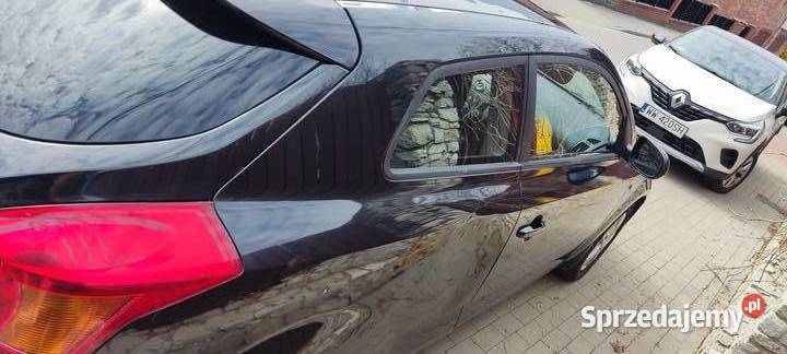 Kia Ceed 14 Benzyna 1 Właściciel Salon Opłaty do nieuszkodzony