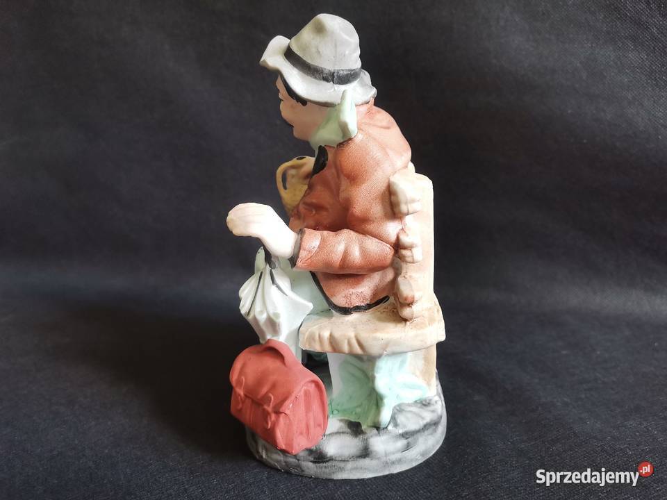 Stara figurka porcelanowa Cygan porcelana Apro śląskie Katowice