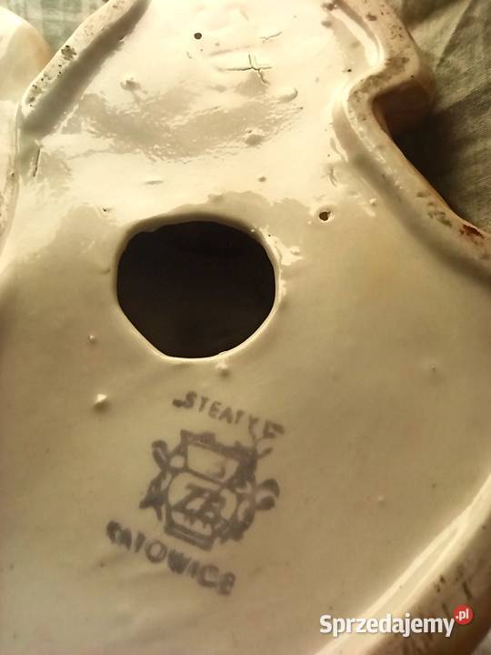 figurka porcelanowa STEATYT Katowice SARNA Porcelana i szkło Bytom