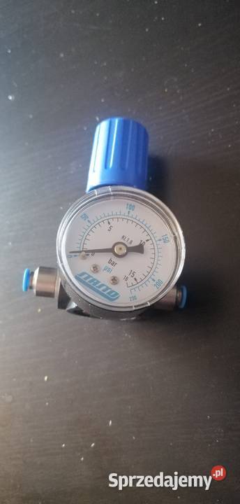 Regulator ciśnienia z manometrem 18 Ząbki