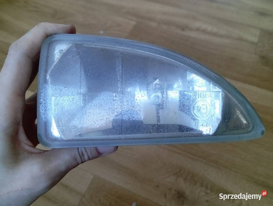 FORD FOCUS MK1 HALOGEN PRAWY Wrocław