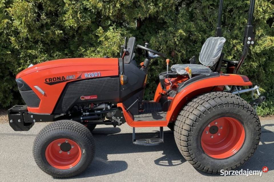 Traktor Ciągnik rolniczy CRONA CR2601X 26 44 Dunkowa