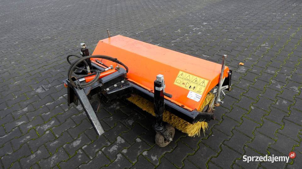 Zamiatarka KUBOTA KOVA LH1210 Baras Świnice Warckie sprzedam