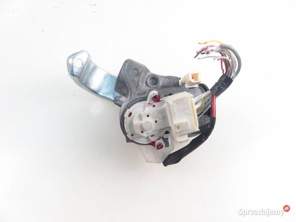 STACYJKA TOYOTA AURIS E15 N0502638 N0502639