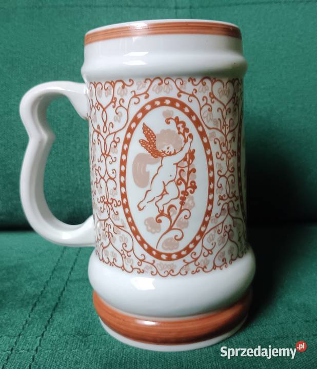 Kufel porcelanowy na piwo z amorkami Bogucice Zbylitowska Góra