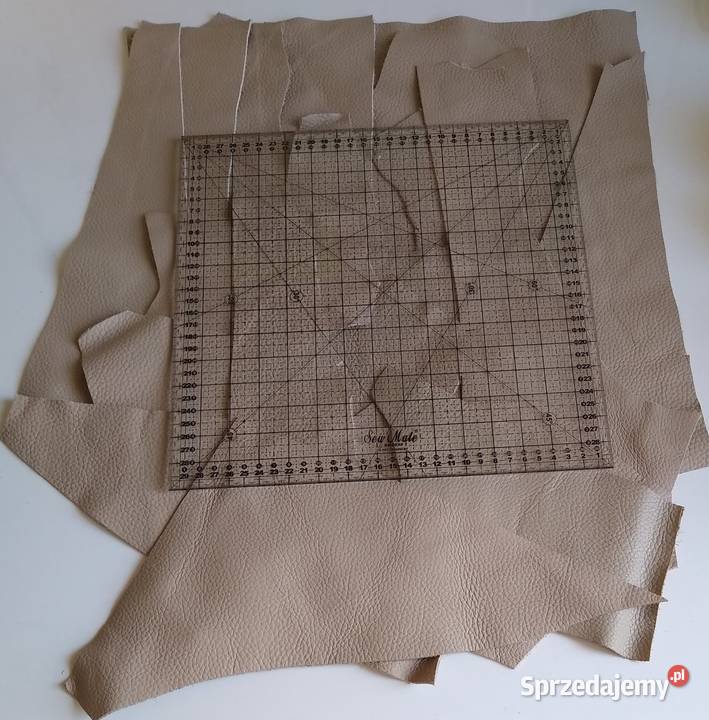 Skóra 580 g Licowa Włoska średnie i małe kawałki Gdańsk