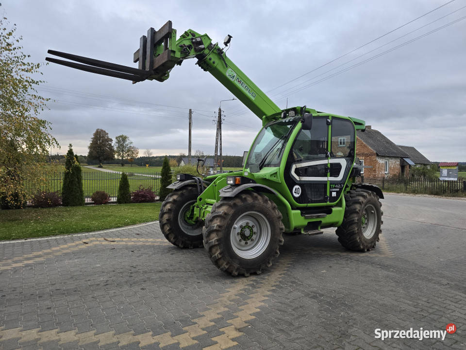 Ładowarka teleskopowa MERLO TurboFarmer TF427156 Baliki sprzedam