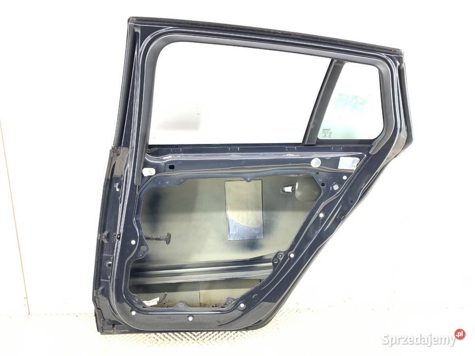 DRZWI PRAWY TYŁ VOLVO V60 I Kombi 1018 Savile osobowe