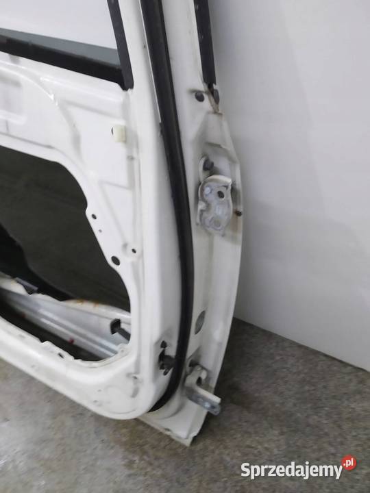 DRZWI LEWE TYŁ 3M Hyundai ix55 I 20062011