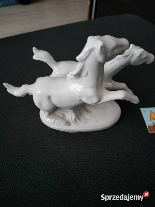 Figurka porcelanowa konie w galopie zachodniopomorskie Choszczno sprzedam
