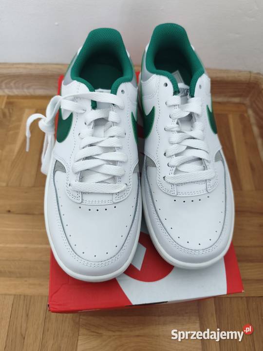 Buty Nike rozmiar 365 biały łódzkie Piotrków Trybunalski