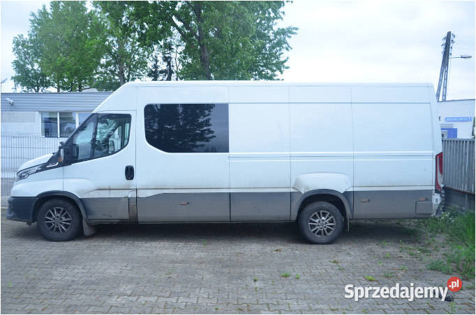 IVECO DAILY 35S18 2024 299800 ccm 180 Warszawa sprzedam