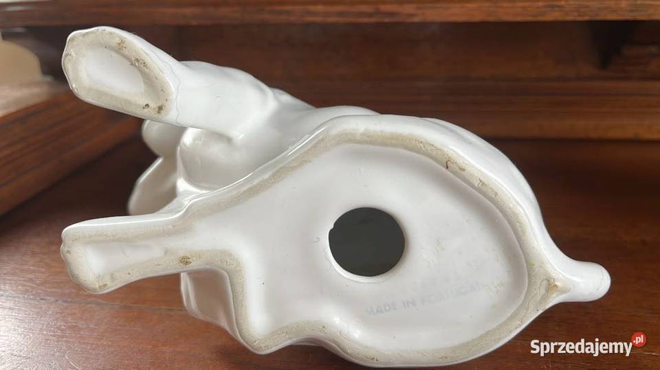 Figurka psa siedzącego Syg Acobaca Made in pomorskie Gdańsk