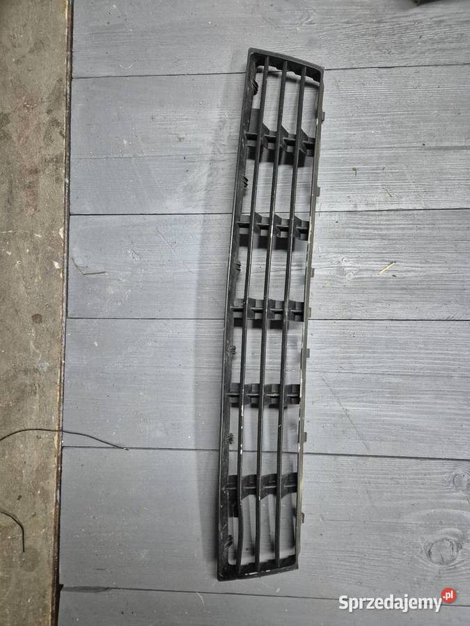 Kratka Audi A4 B5 przedni zderzak lift podkarpackie Nowa Dęba