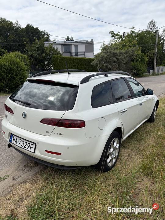 Alfa Romeo 159 Biało Czerwona Warszawa