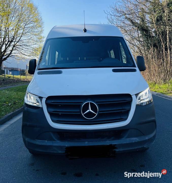 Mercedes Benz Sprinter 319 30 V6 190 35T 2021r Nisko
