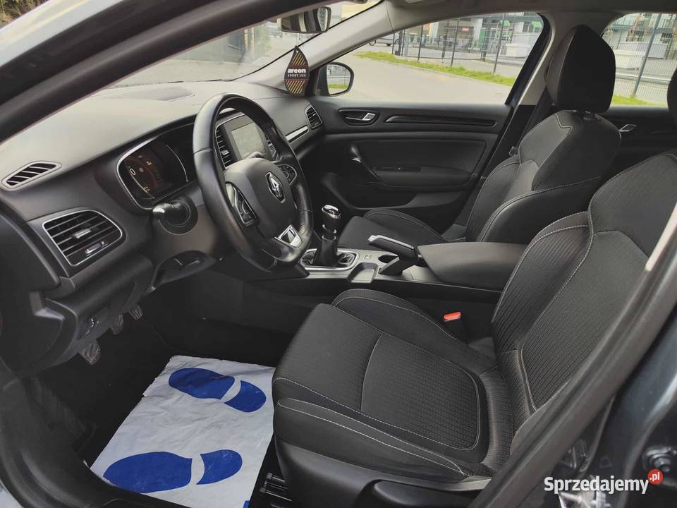 Renault Megane 15 Diesel Navi LED Niski Przebieg Rok produkcji 2016