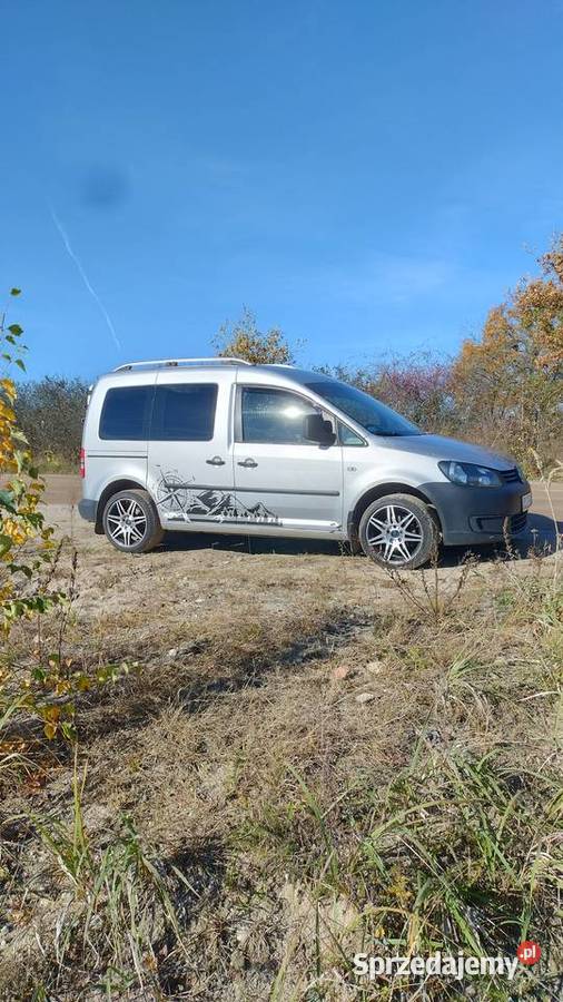 VW Caddy 2014r super stan Rok produkcji 2014 Ścinawa