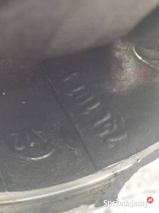 TŁOK KORBOWÓD 75L101 16 HDI Ford Fiesta Mk7 Blok silnika sprzedam