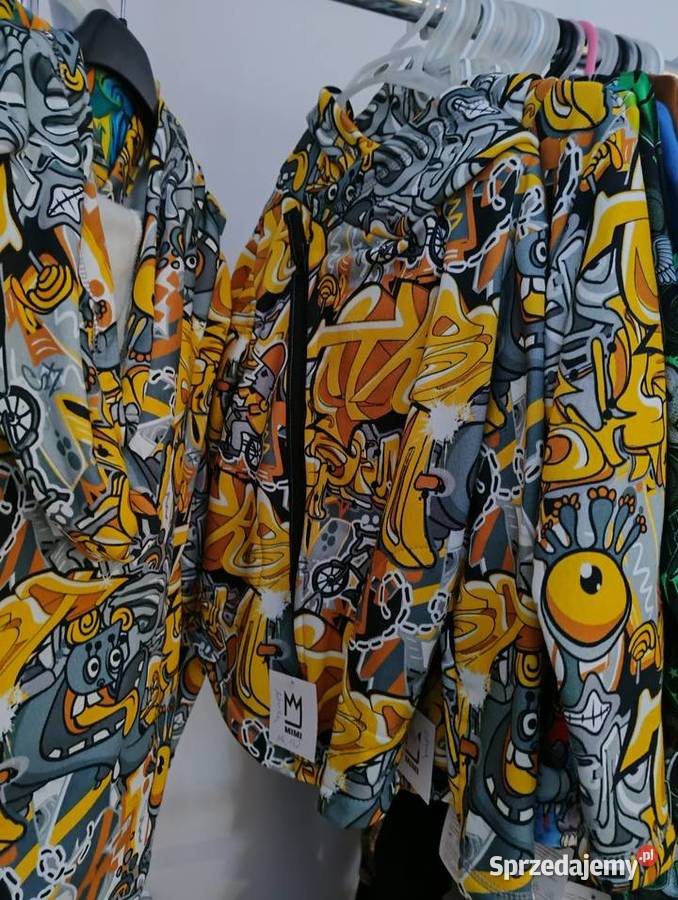 Likwidacja sklepu odzieżowego dziecimłodzieży Bluzy Gniewkowo sprzedam